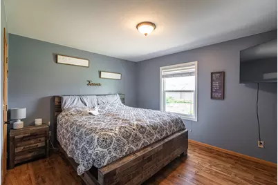 307  Roberts St, Holmen, WI 54636 - Photo 11