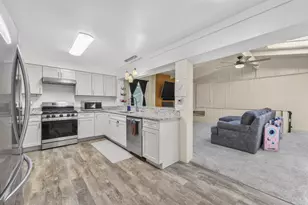 7072 Delview Ave, Delavan, WI 53115 - Photo 15