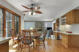 10817 86th Pl, Pleasant Prairie, WI 53158 - Photo 9