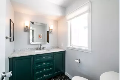 317 N 110th St, Wauwatosa, WI 53226 - Photo 23