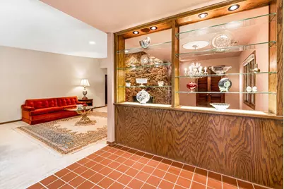1219 N Jackson St #308, Milwaukee, WI 53202 - Photo 7