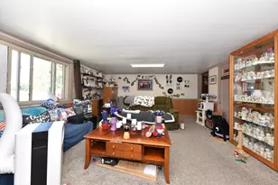 N96W20275 County Line Rd, Menomonee Falls, WI 53051 - Photo 17