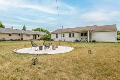 707 N Moreland Blvd, Waukesha, WI 53188 - Photo 17