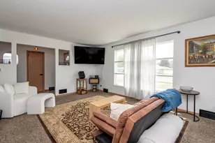 707 N Moreland Blvd, Waukesha, WI 53188 - Photo 3