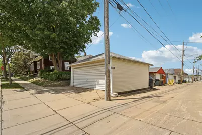 1980 S 73rd St, West Allis, WI 53219 - Photo 33