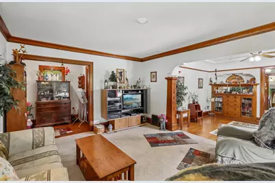 1980 S 73rd St, West Allis, WI 53219 - Photo 5