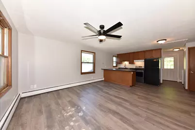 20  Otto Dr #18, Hartford, WI 53027 - Photo 19