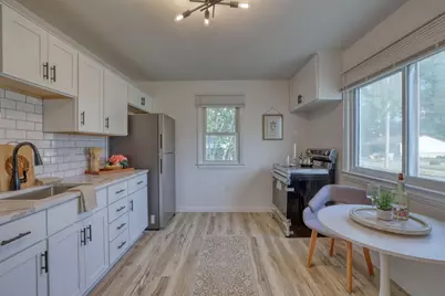 4973 N 60th St, Milwaukee, WI 53218 - Photo 9