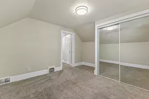 2473 N 57th St, Milwaukee, WI 53210 - Photo 25