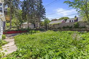 2473 N 57th St, Milwaukee, WI 53210 - Photo 27