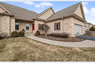 N35W23668  Auburn Ct, Pewaukee, WI 53072 - Photo 33