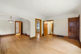 3815 N Farwell Ave, Shorewood, WI 53211 - Photo 27