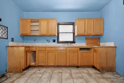 2260 N 60th St, Milwaukee, WI 53208 - Photo 13