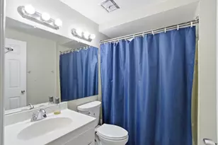 N83W18025 Le Mons Dr, Menomonee Falls, WI 53051 - Photo 23