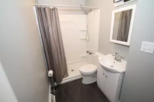 139 N 73rd St, Milwaukee, WI 53213 - Photo 13