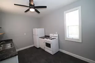 139 N 73rd St, Milwaukee, WI 53213 - Photo 9