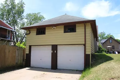 139 N 73rd St, Milwaukee, WI 53213 - Photo 3