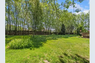1207  Hummingbird Pl, Sheboygan Falls, WI 53085 - Photo 33