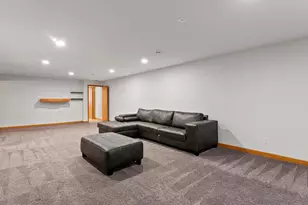 1207 Hummingbird Pl, Sheboygan Falls, WI 53085 - Photo 25