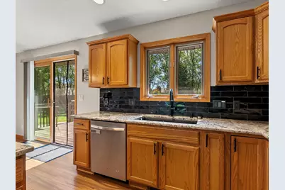 1207  Hummingbird Pl, Sheboygan Falls, WI 53085 - Photo 11