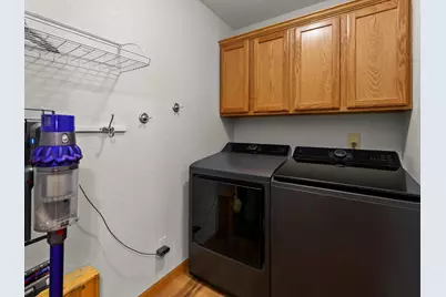 1207  Hummingbird Pl, Sheboygan Falls, WI 53085 - Photo 17