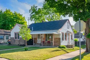 1603 S 92nd St, Milwaukee, WI 53214 - Photo 3