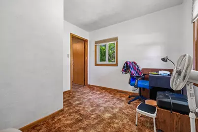 509 S 105th St, West Allis, WI 53214 - Photo 17