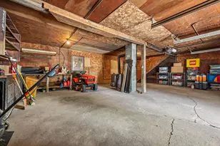 509 S 105th St, West Allis, WI 53214 - Photo 31