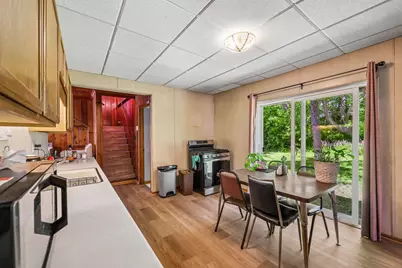 509 S 105th St, West Allis, WI 53214 - Photo 9