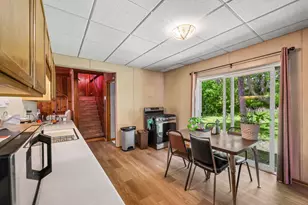 509 S 105th St, West Allis, WI 53214 - Photo 9