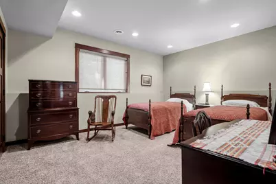 911  Steven Pl, Campbell, WI 54603 - Photo 31