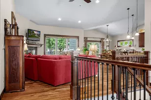 911 Steven Pl, Campbell, WI 54603 - Photo 13