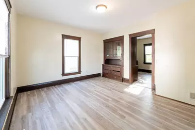 1008  11th St, Racine, WI 53403 - Photo 5