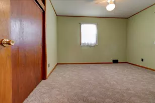 1053 Mitscher Ave, Hillsboro, WI 54634 - Photo 5