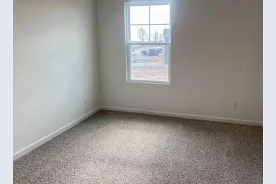 7174  Fair Oaks Rd, Racine, WI 53403 - Photo 9