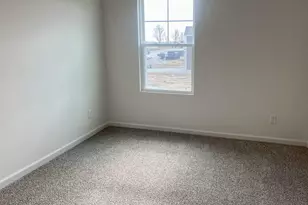 7174 Fair Oaks Rd, Racine, WI 53403 - Photo 9
