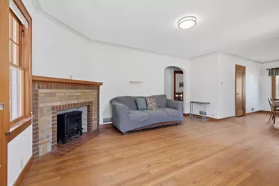 418 E Racine St, Jefferson, WI 53549 - Photo 5