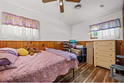 5451 N 72nd St, Milwaukee, WI 53218 - Photo 9