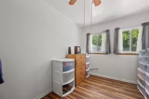 5451 N 72nd St, Milwaukee, WI 53218 - Photo 11