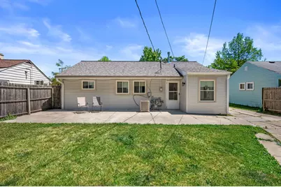 5451 N 72nd St, Milwaukee, WI 53218 - Photo 3
