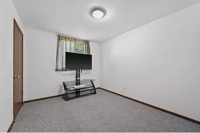 213 S Grandview Blvd #215, Waukesha, WI 53188 - Photo 17