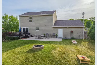 1709  Schmidt Rd, West Bend, WI 53090 - Photo 17