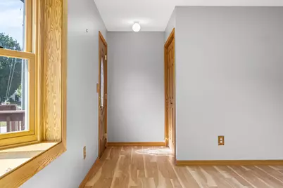 1527  Holley St, Holmen, WI 54636 - Photo 3