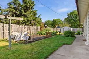 1527 Holley St, Holmen, WI 54636 - Photo 17