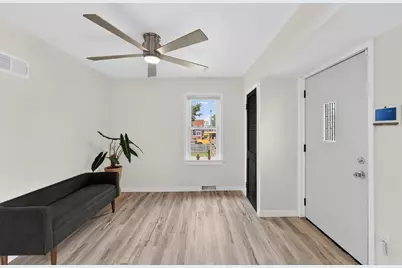 4821 W Hampton Ave, Milwaukee, WI 53218 - Photo 5