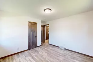 625 Western Ave, Viroqua, WI 54665 - Photo 17