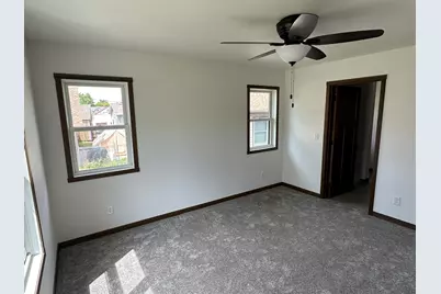 2010  14th St, La Crosse, WI 54601 - Photo 9