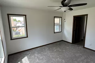 2010 14th St, La Crosse, WI 54601 - Photo 9