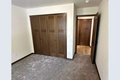 2010  14th St, La Crosse, WI 54601 - Photo 13