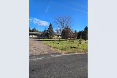 N11612 N 10th Ave, Necedah, WI 54646 - Photo 5